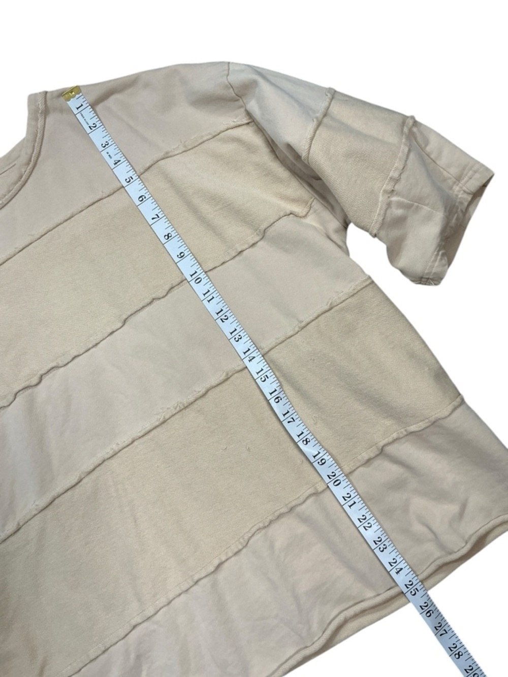 easel Beige Crewneck Sweatshirt Top Raw Hems Heart 3/4 Sleeves - Picture 12 of 13